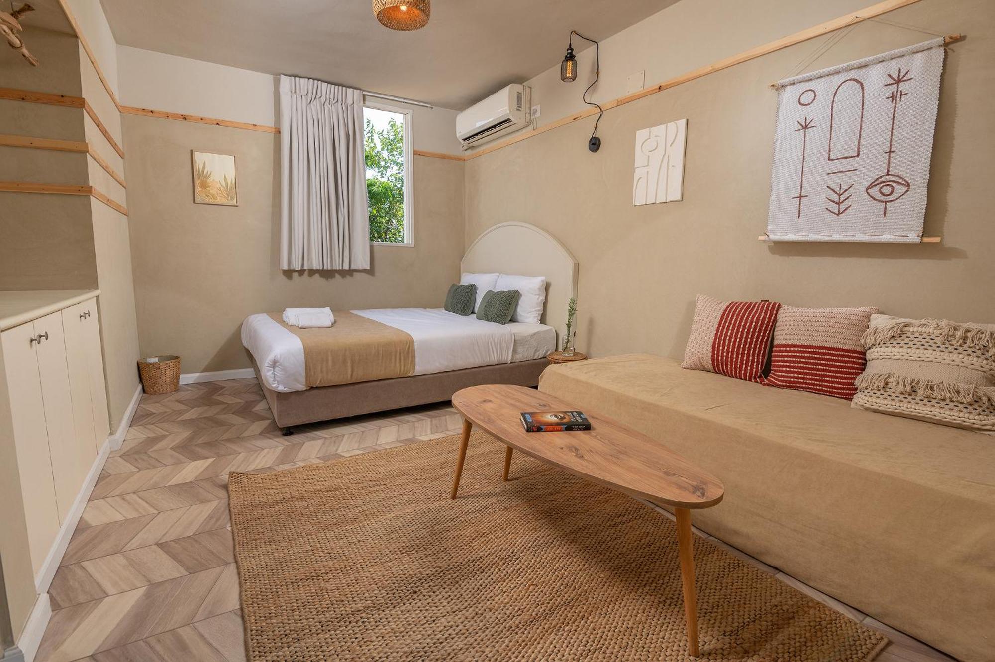 Alaya Poleg Hotel Netanya Exterior photo
